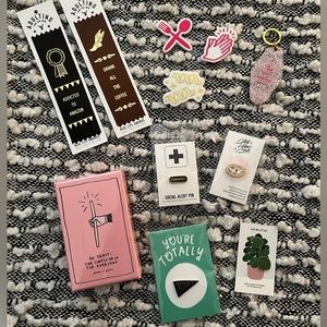 Tarot cards, enamel pins and such